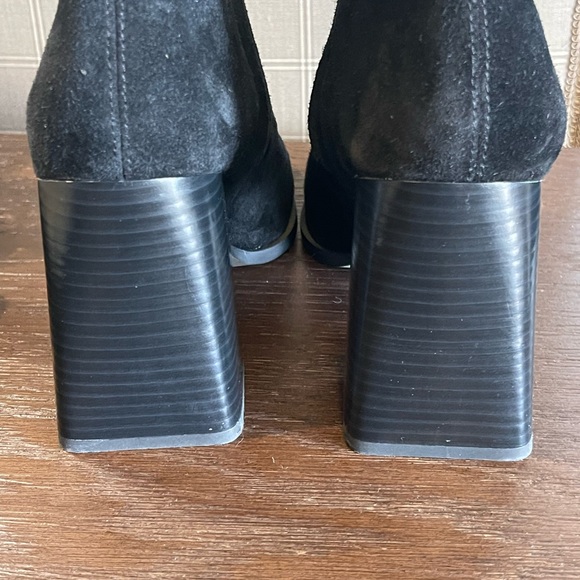 NWOB Sam Edelman Black Suede Block heeled Booties, 9M - Picture 5 of 11